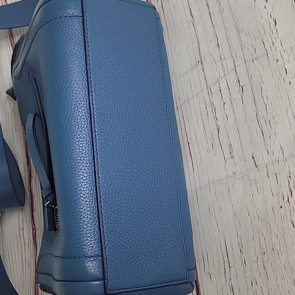 MICHAEL KORS Carine Leather Crossbody Bag in Chambray Blue - Picture 11 of 12